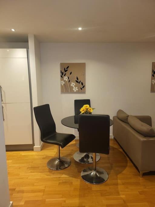 Amazing 1 Bedroom Apartamento *