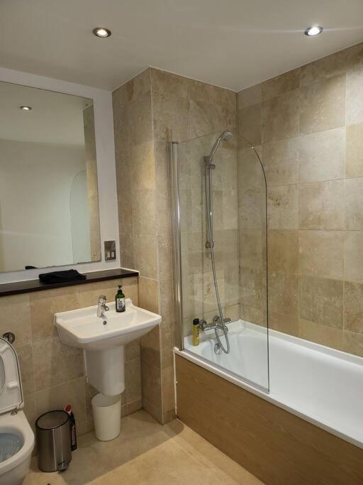 Amazing 1 Bedroom Apartamento *
